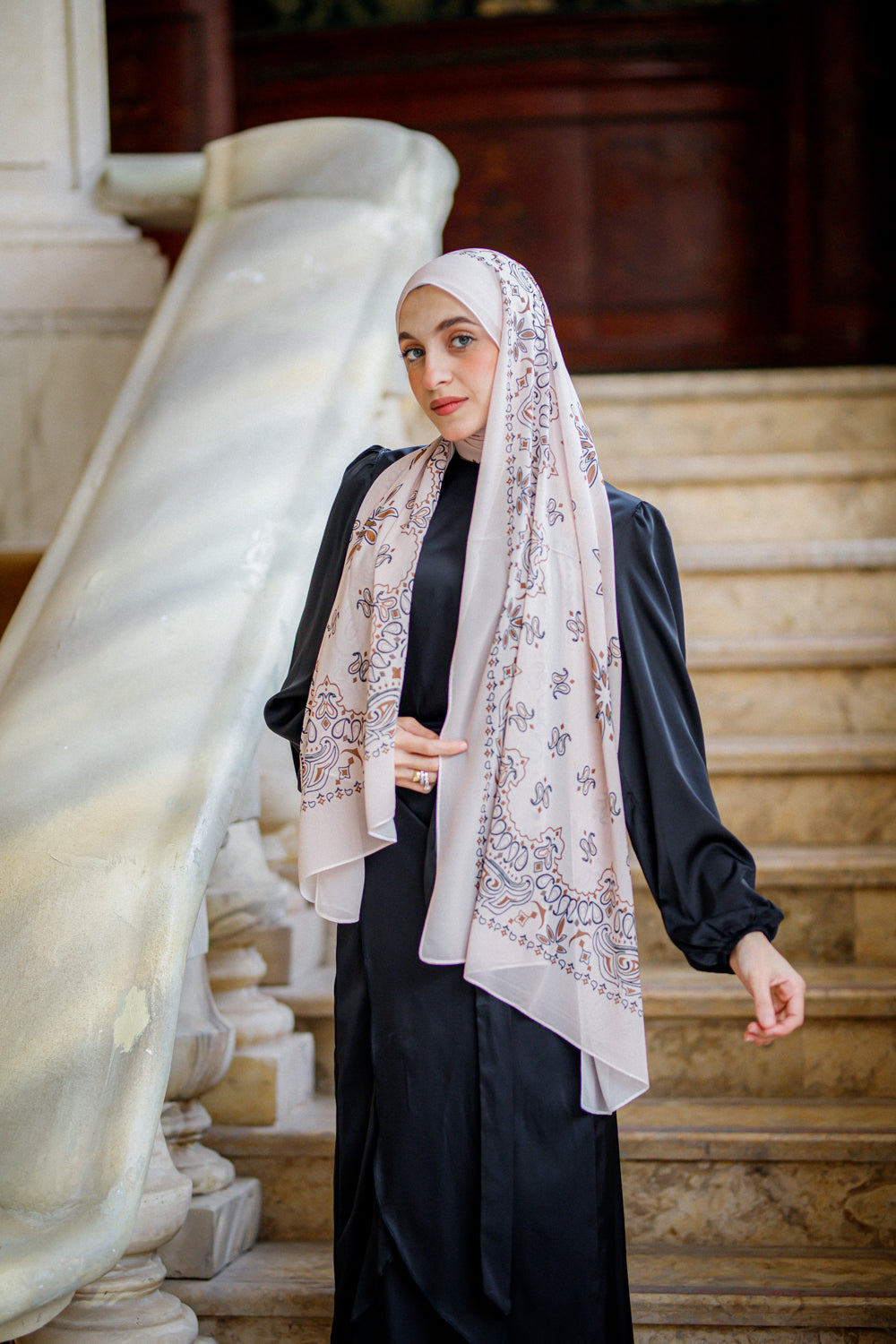 Vintage Vogue Hijab
