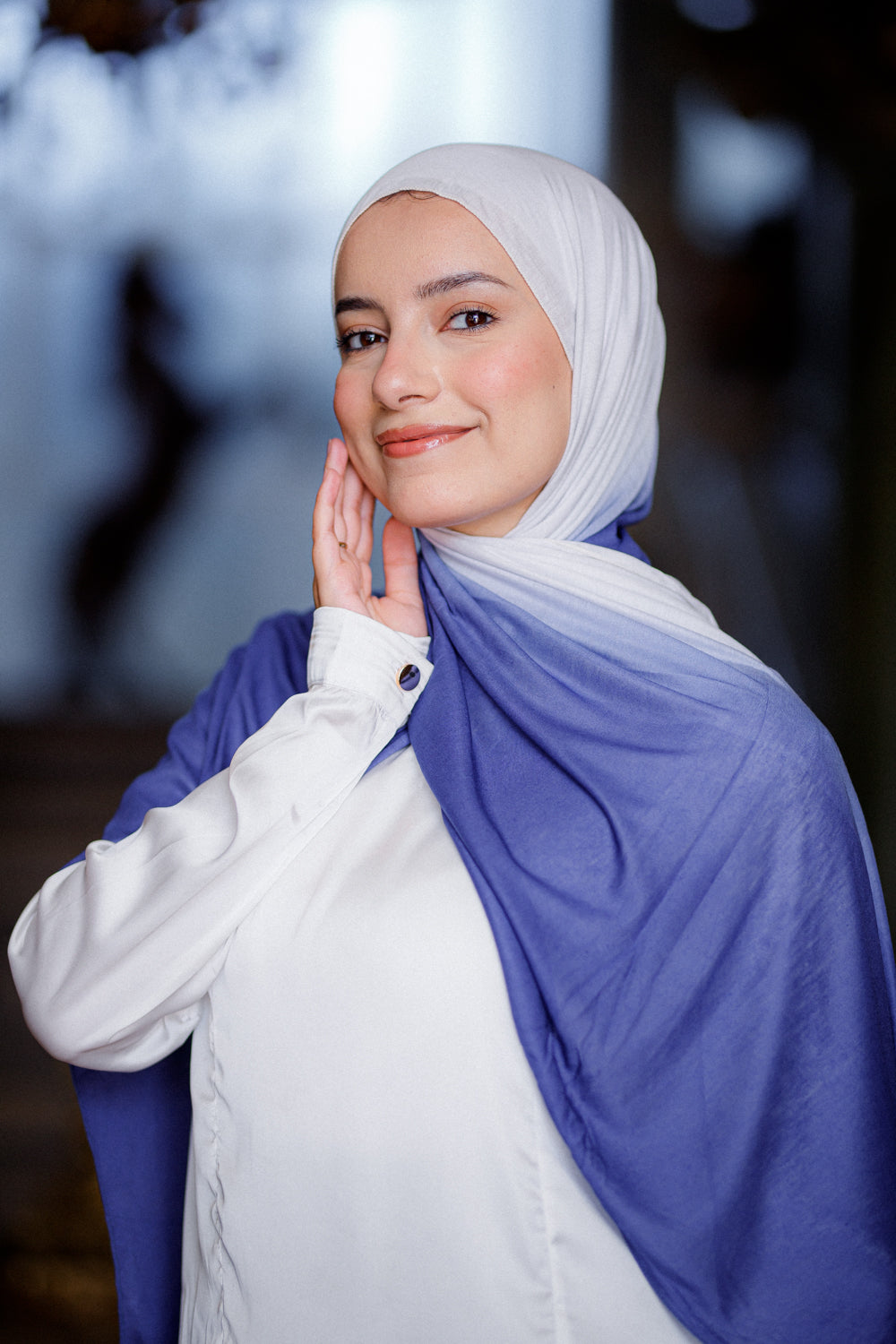 Azure Frost Ombre Cotton Hijab
